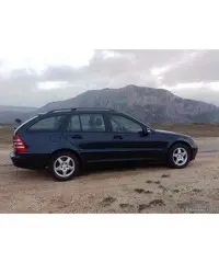 Mercedes station wagon - Bologna