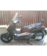 X-max 250 black max