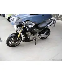 Honda Hornet 600 colore nero - 2006