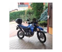 Vendo moto Yamaha 660R